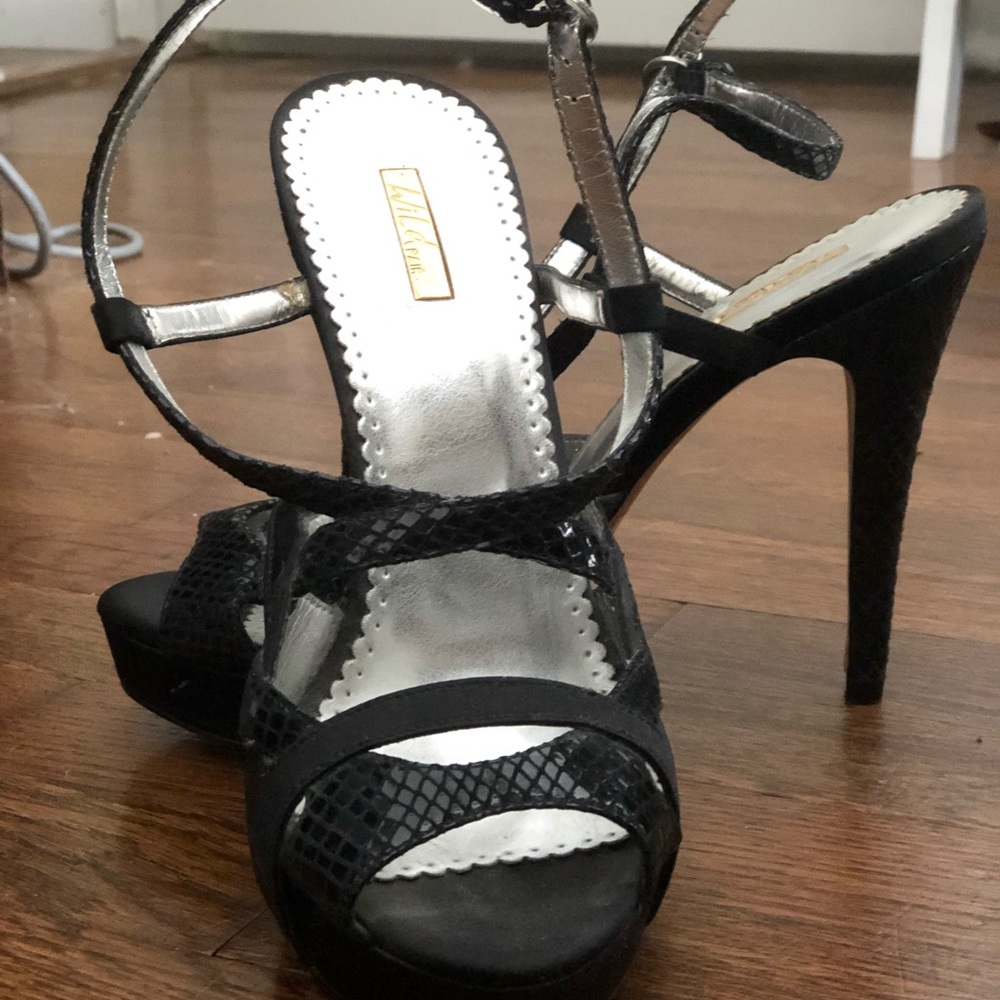 Wild pair size 8 shoes